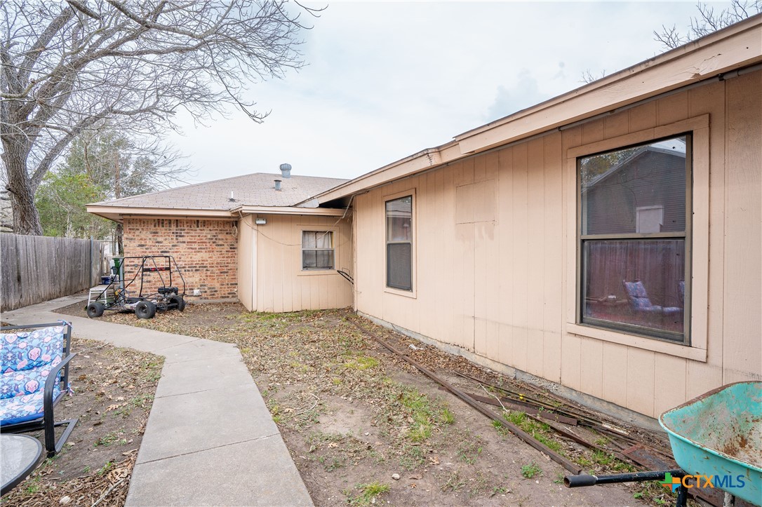 main property photo 24