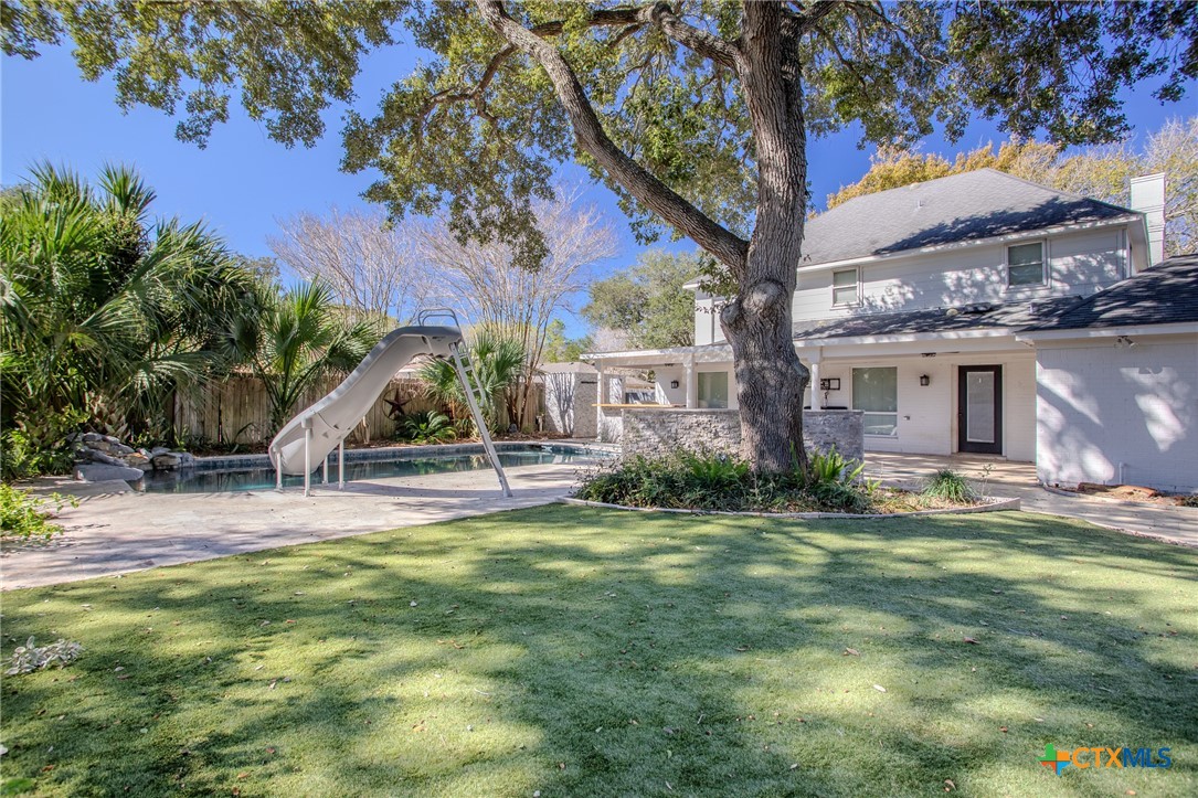 main property photo 43
