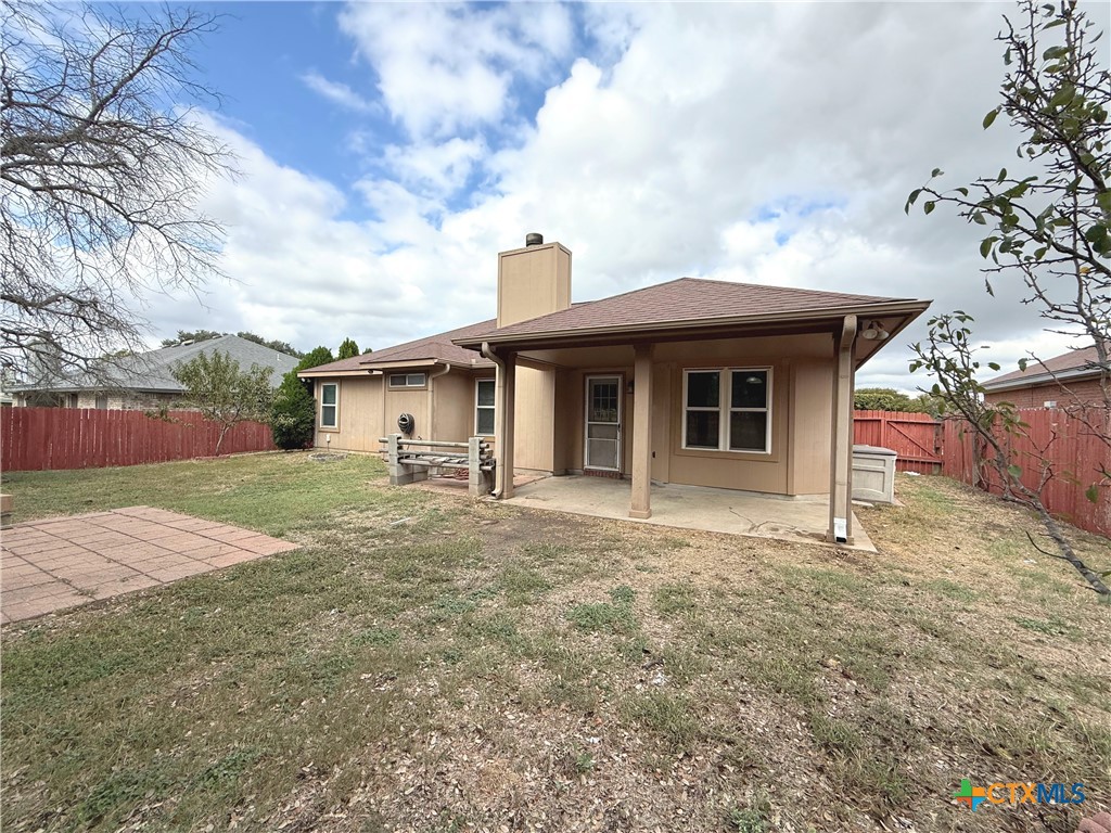 main property photo 19