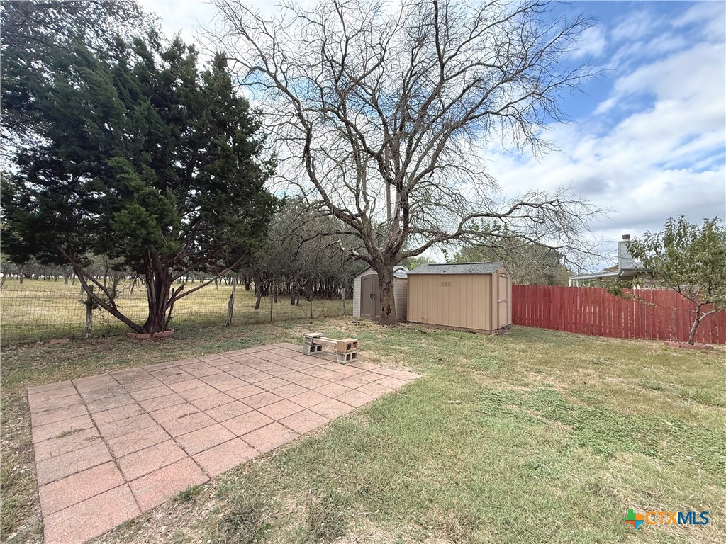 main property photo 20