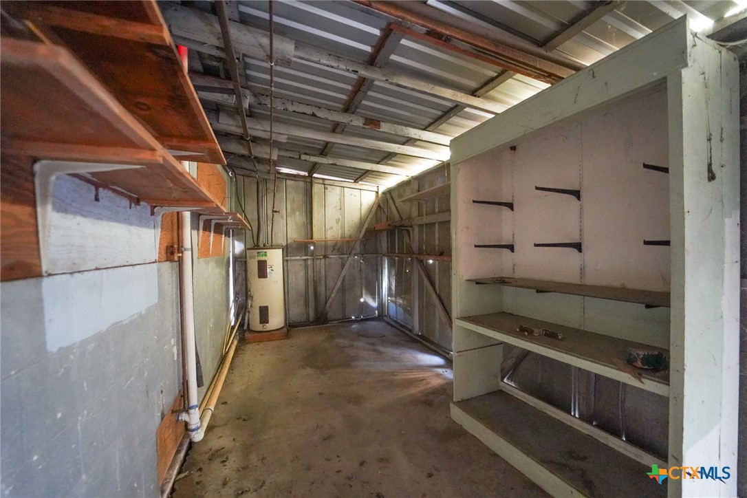 main property photo 16