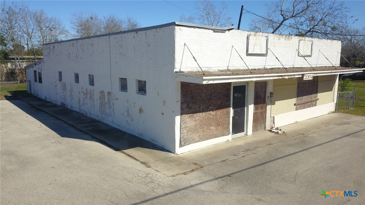 main property photo 3