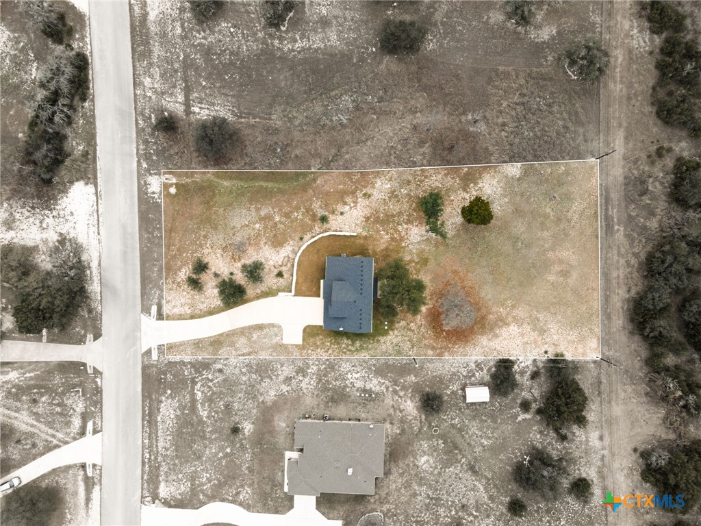 main property photo 29