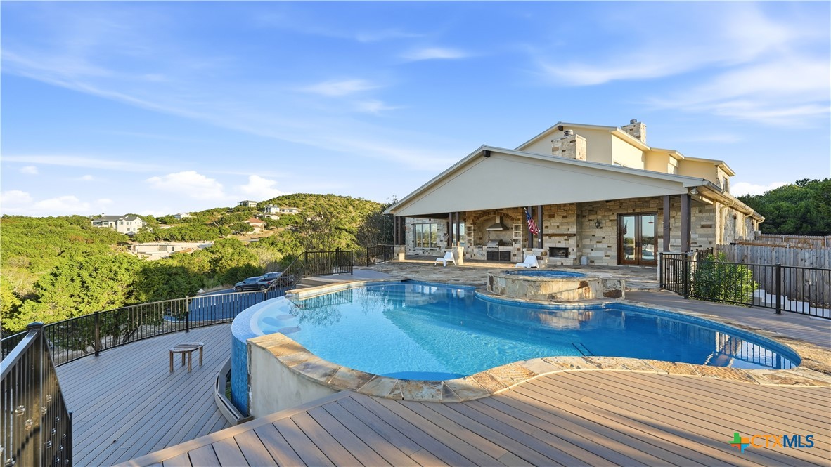 property viewer photo 14