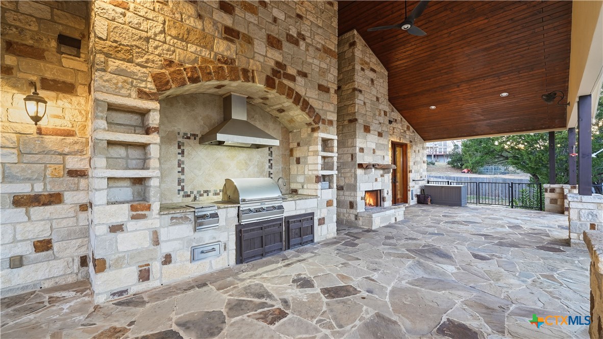 property viewer photo 8