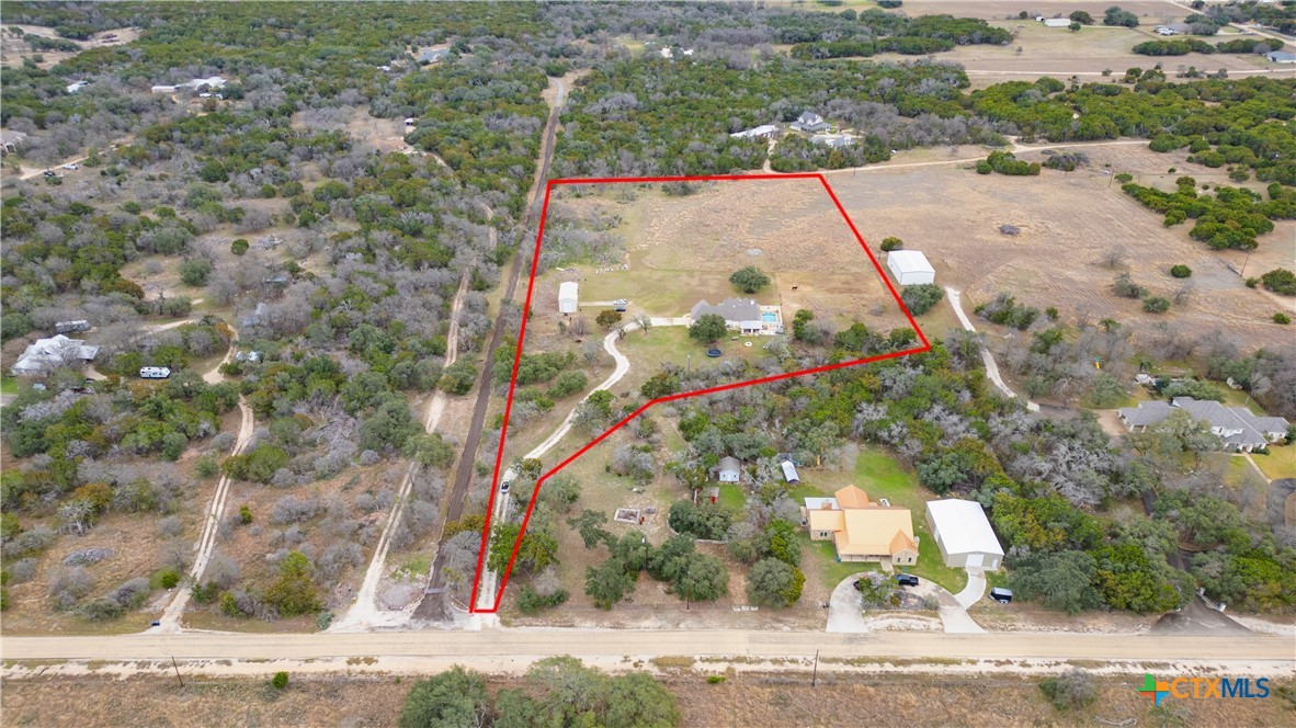 main property photo 6
