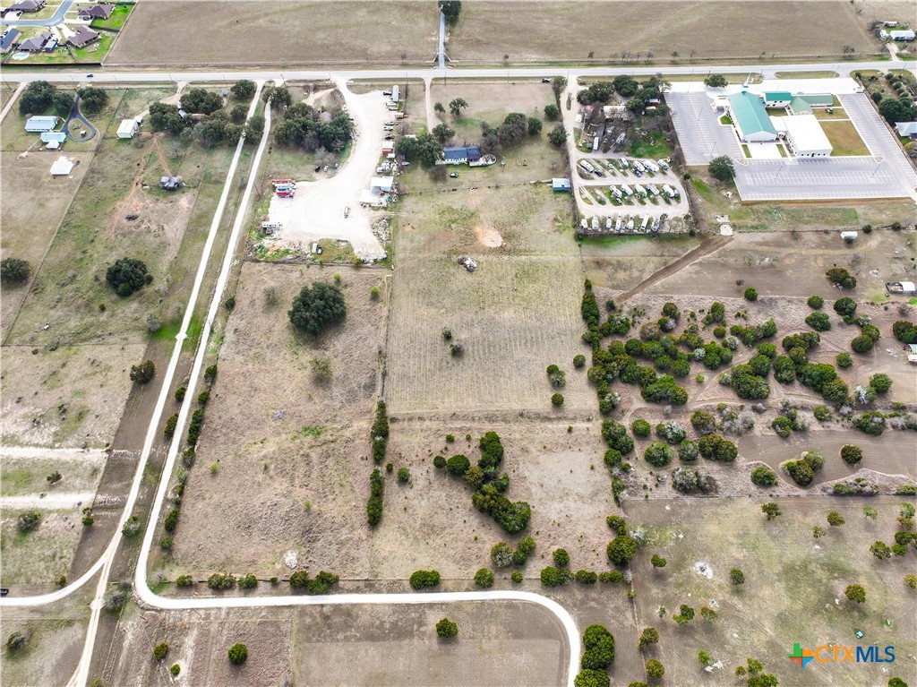 main property photo 9