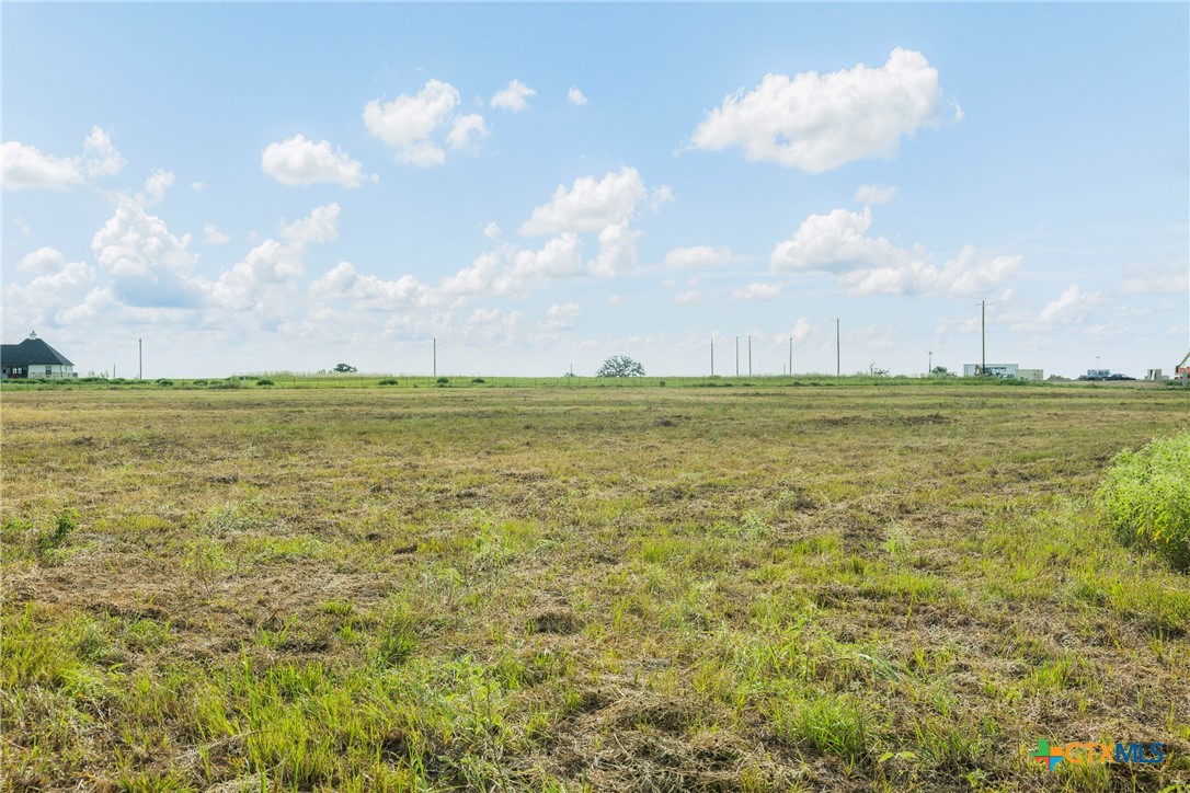main property photo 15
