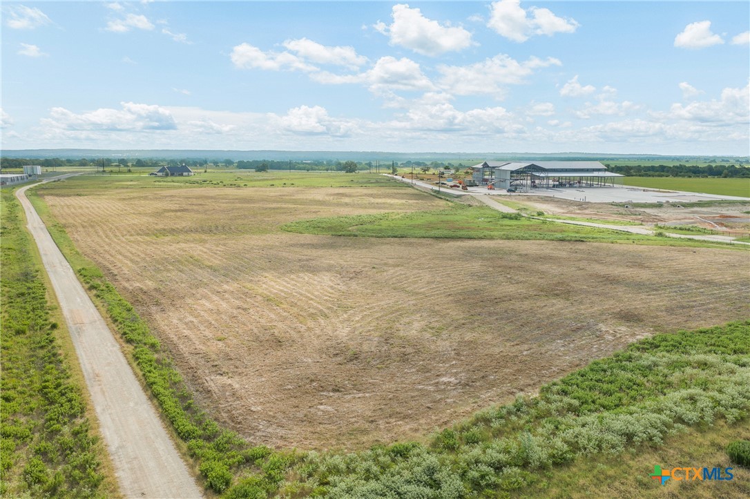 main property photo 22