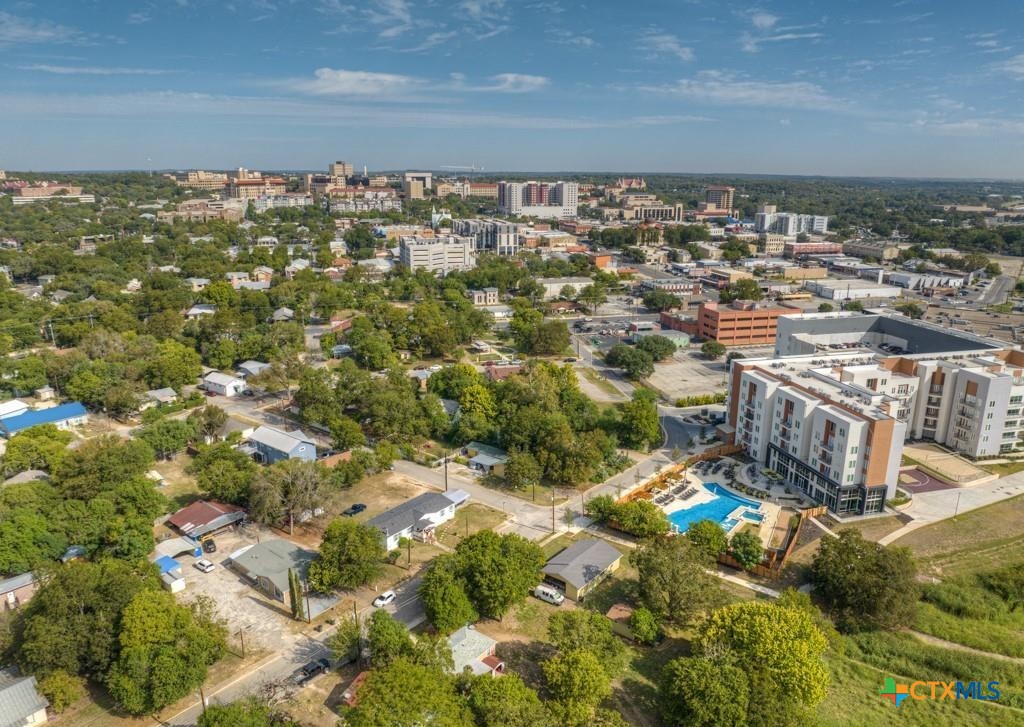 main property photo 43