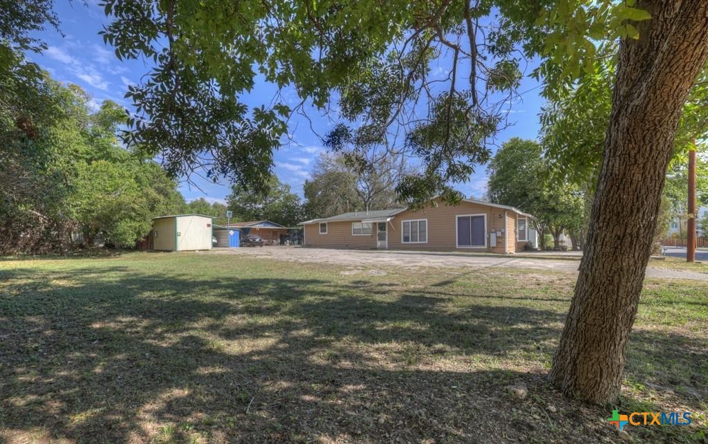 main property photo 9