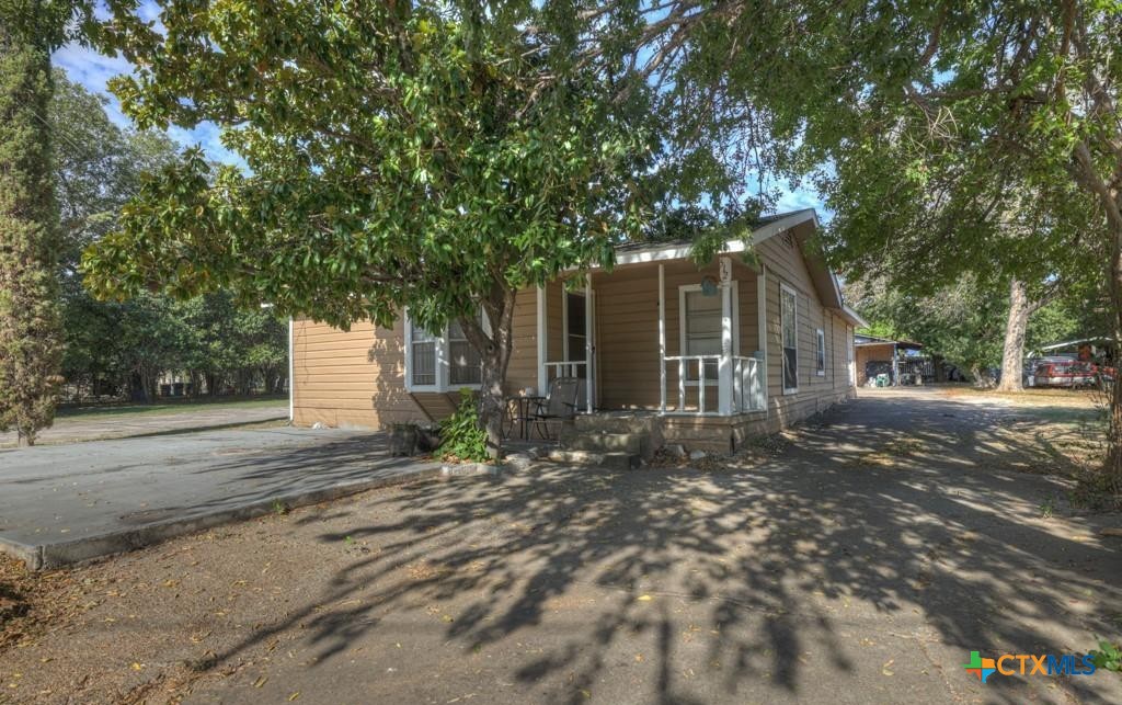 main property photo 1