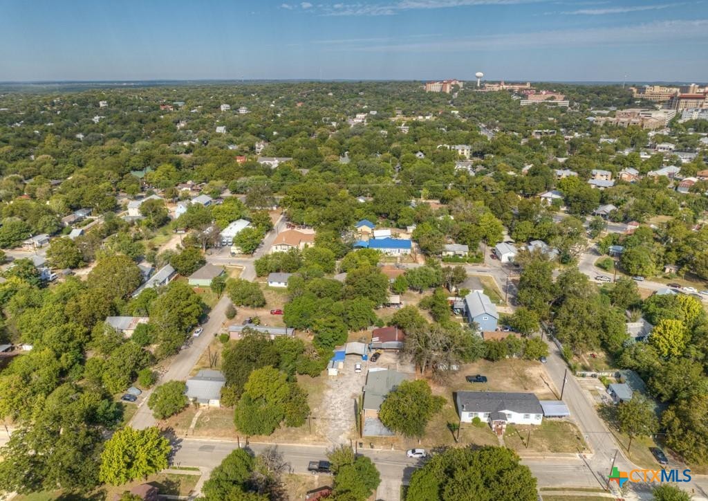 main property photo 36
