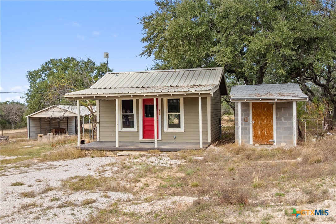main property photo 8