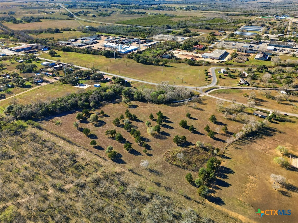 main property photo 11