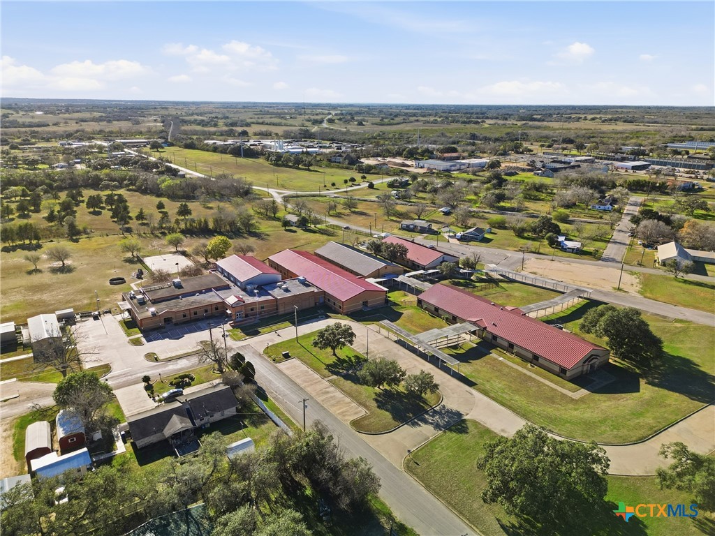 main property photo 18