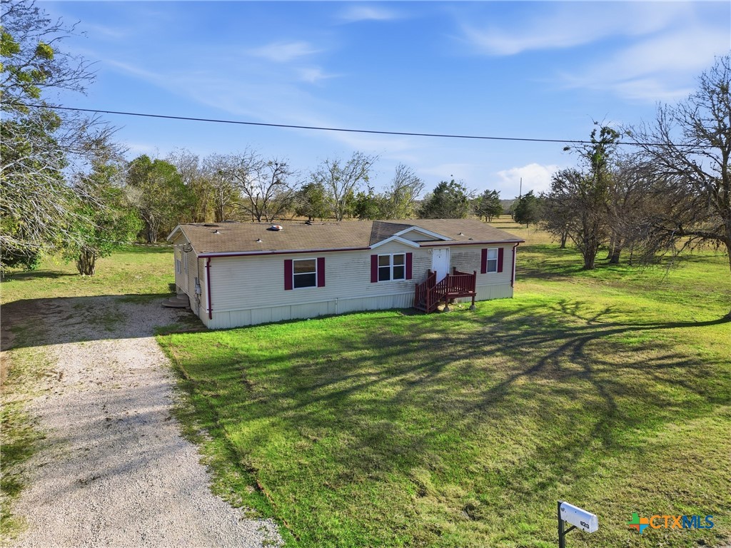 main property photo 19