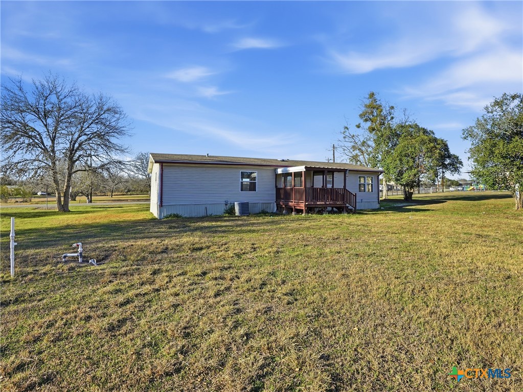 main property photo 28