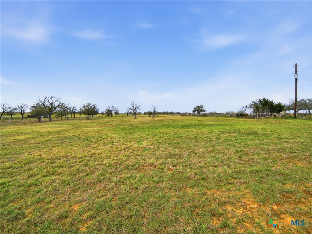 main property photo 16