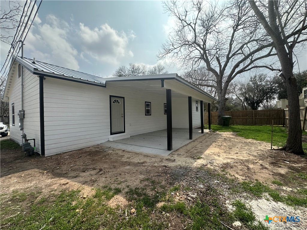 main property photo 19