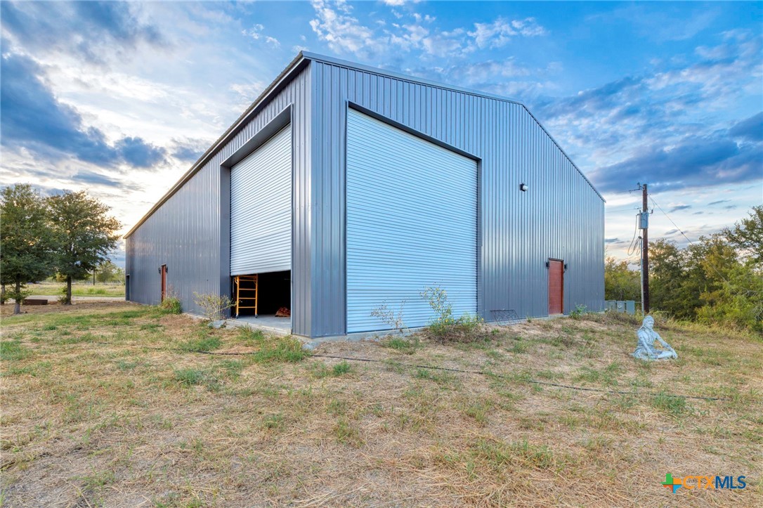main property photo 20