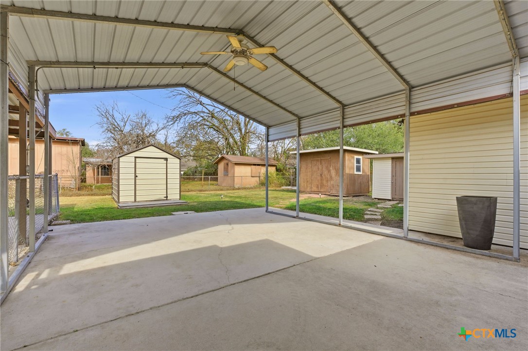 main property photo 29