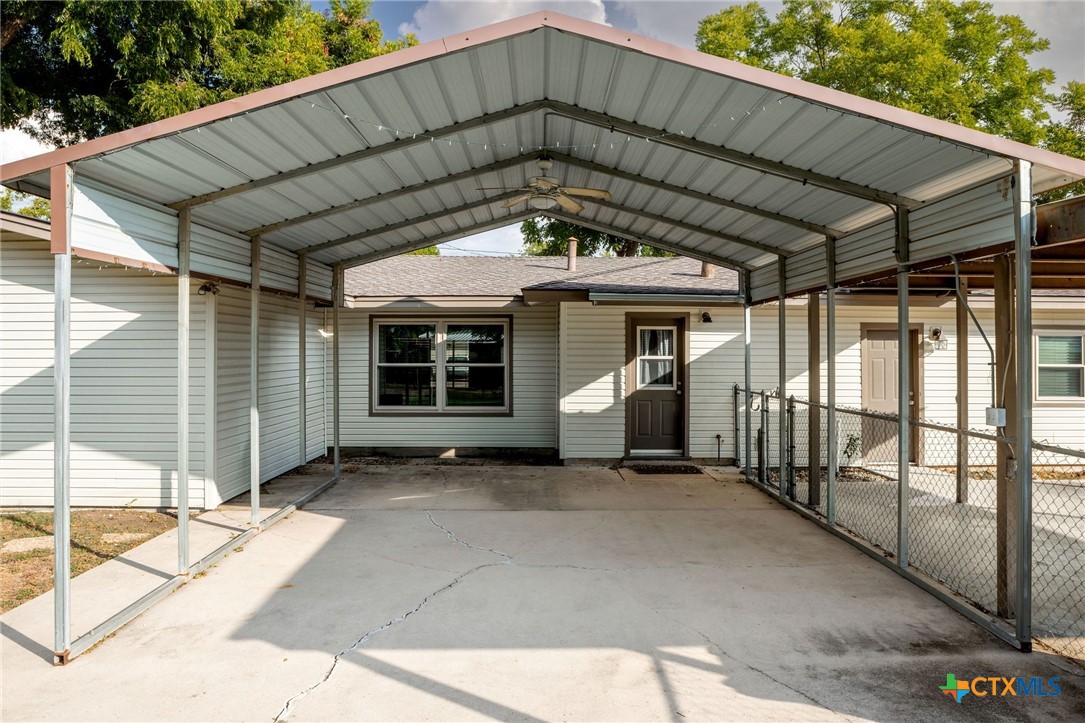 main property photo 37