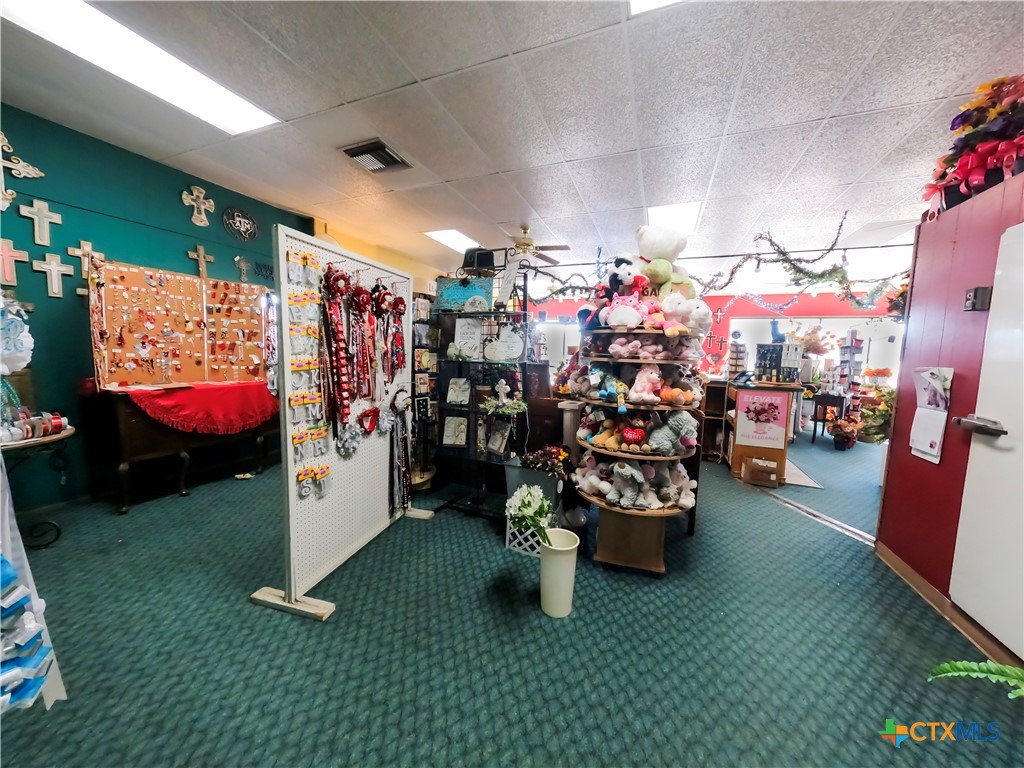 main property photo 29