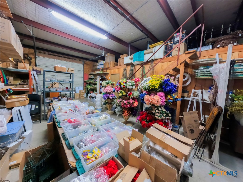 main property photo 47