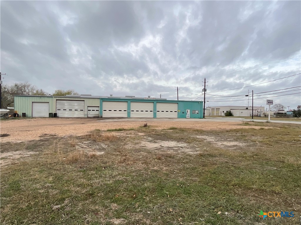 main property photo 4