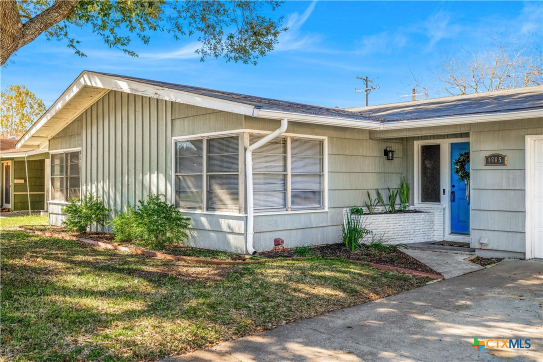 main property photo 4
