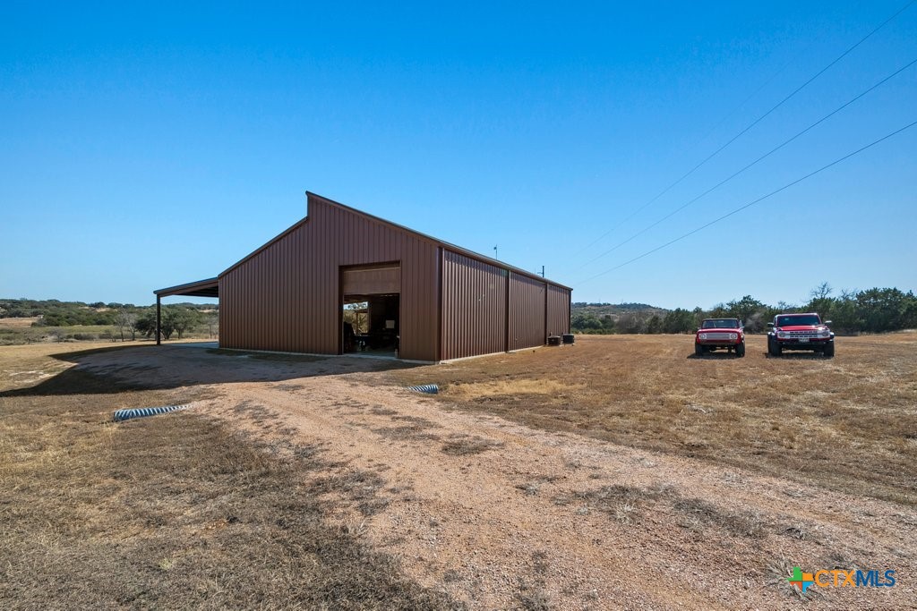 main property photo 38