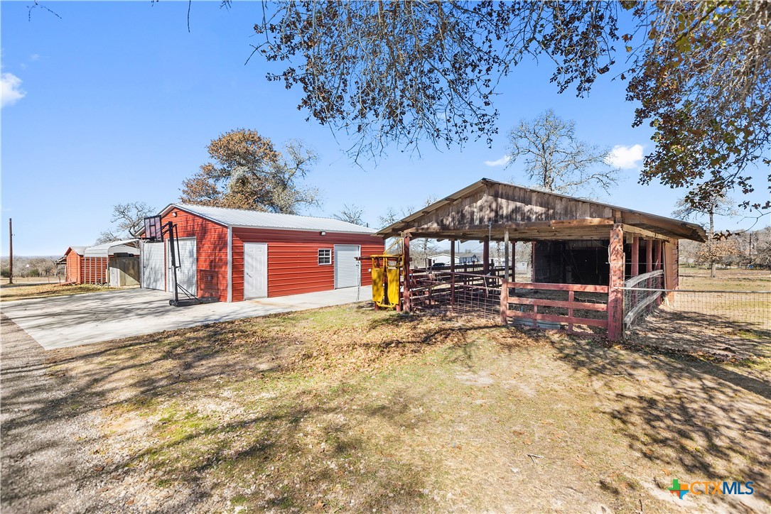 main property photo 4