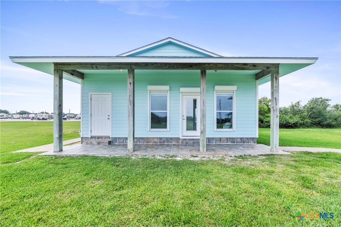 main property photo 16