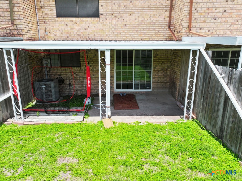 main property photo 16