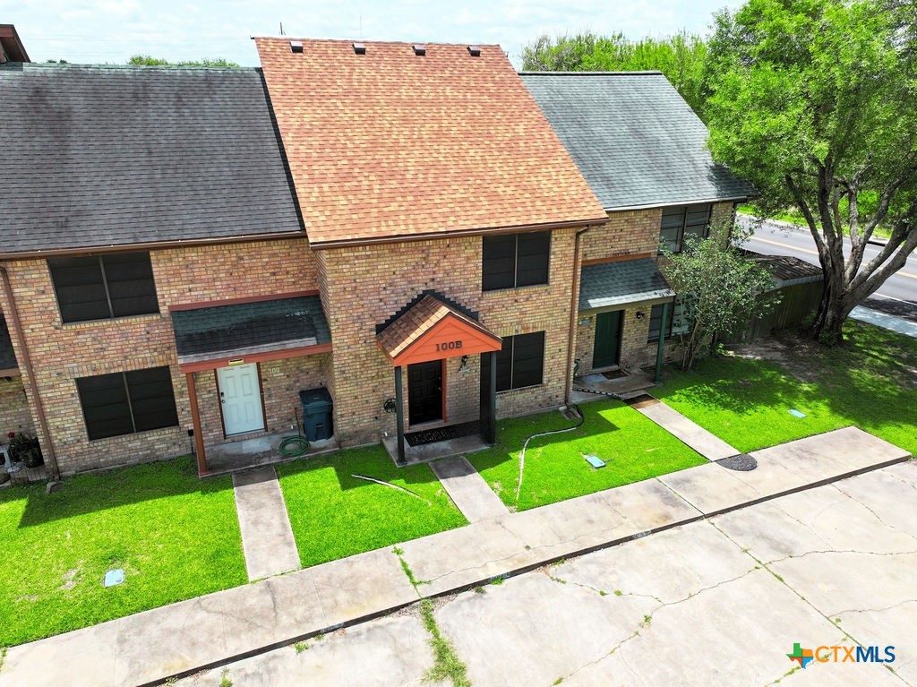 main property photo 2