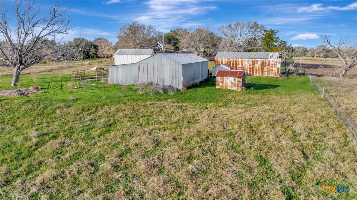 main property photo 31