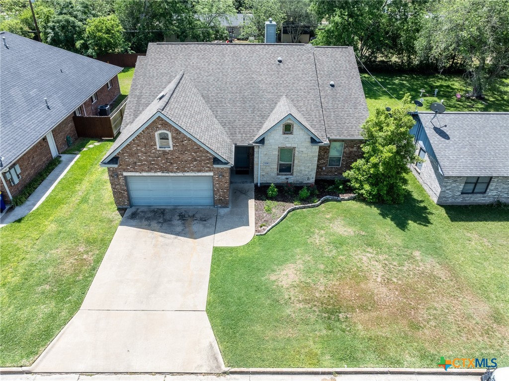 main property photo 26