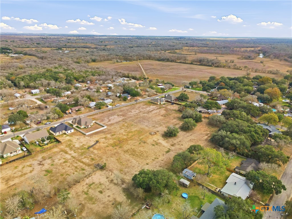 main property photo 10