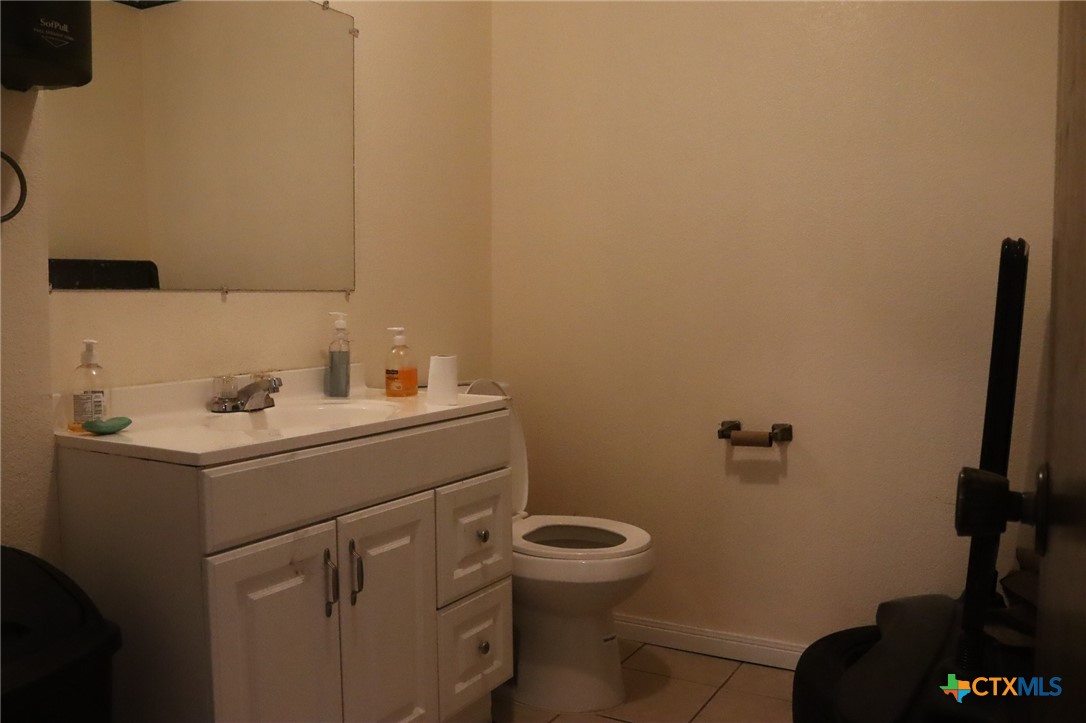 main property photo 12