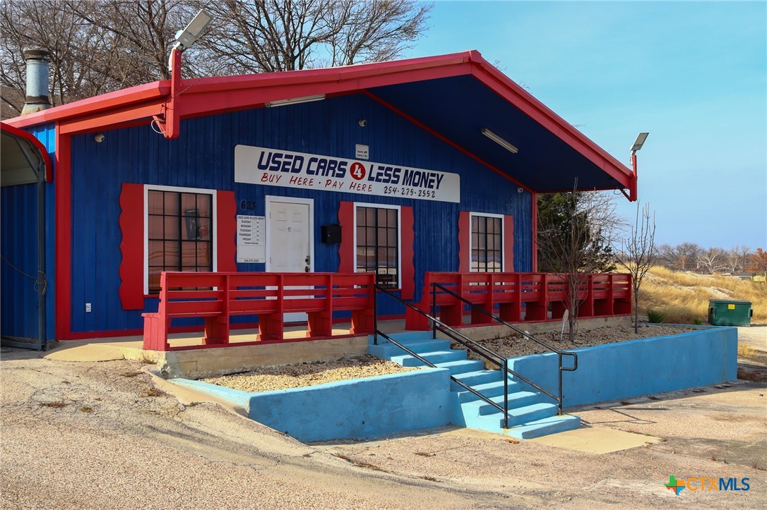 main property photo 4