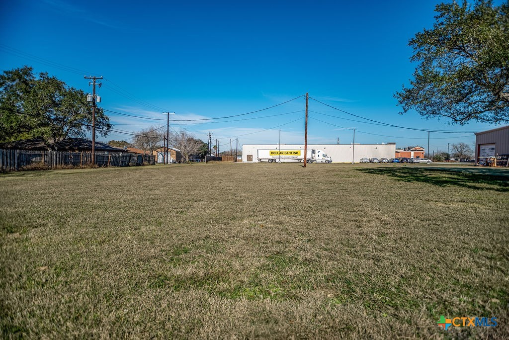 main property photo 5
