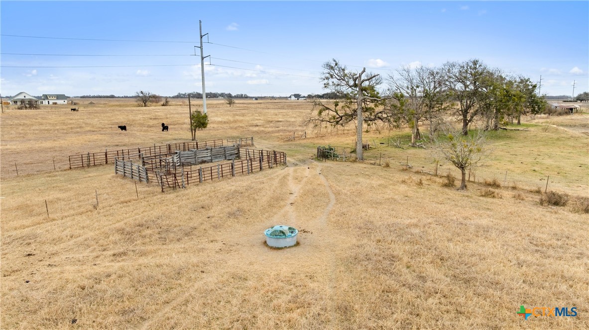 main property photo 30