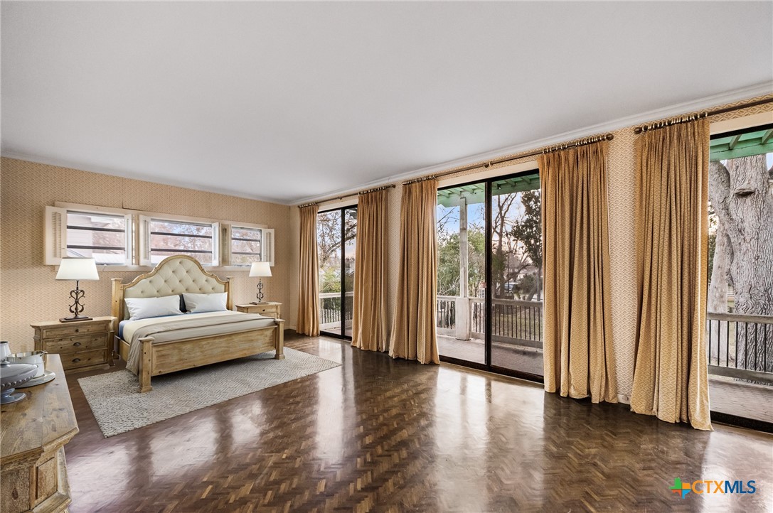 main property photo 46