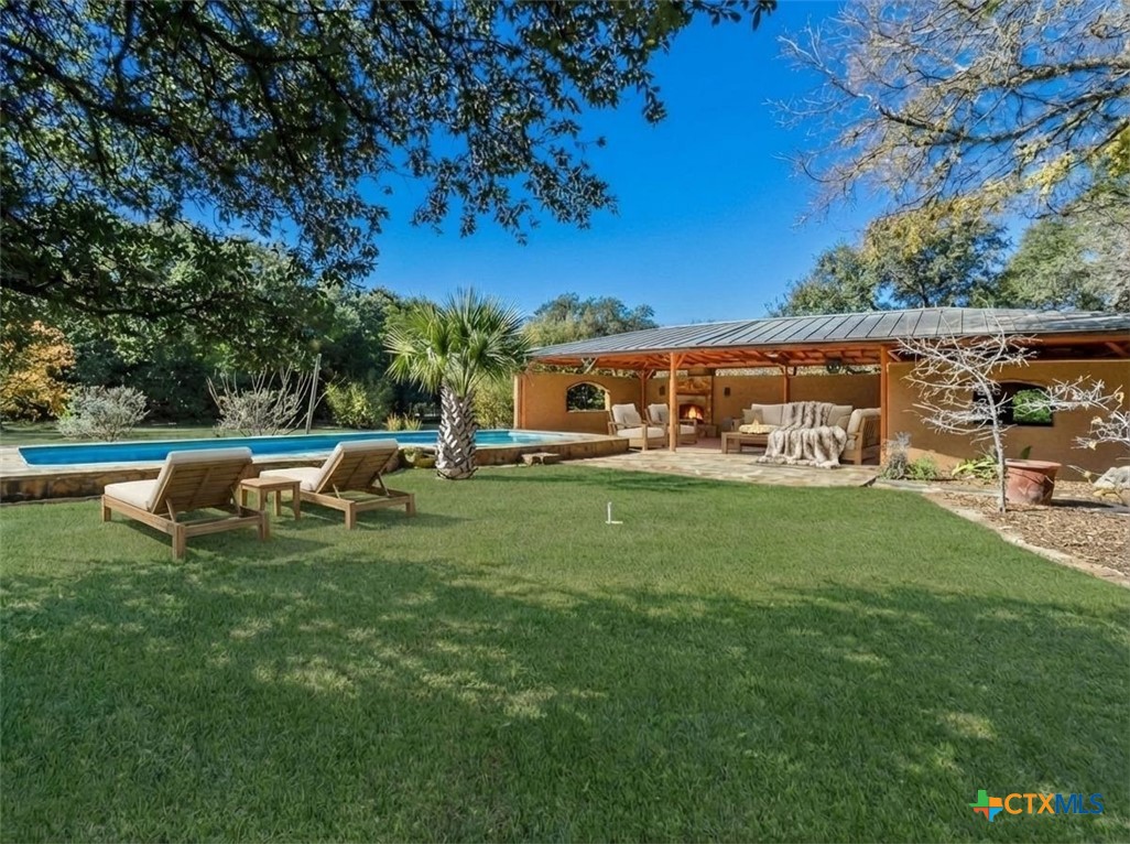 main property photo 31