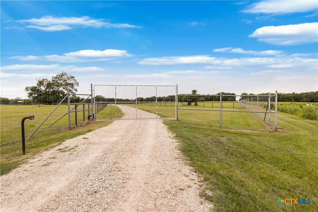 main property photo 34
