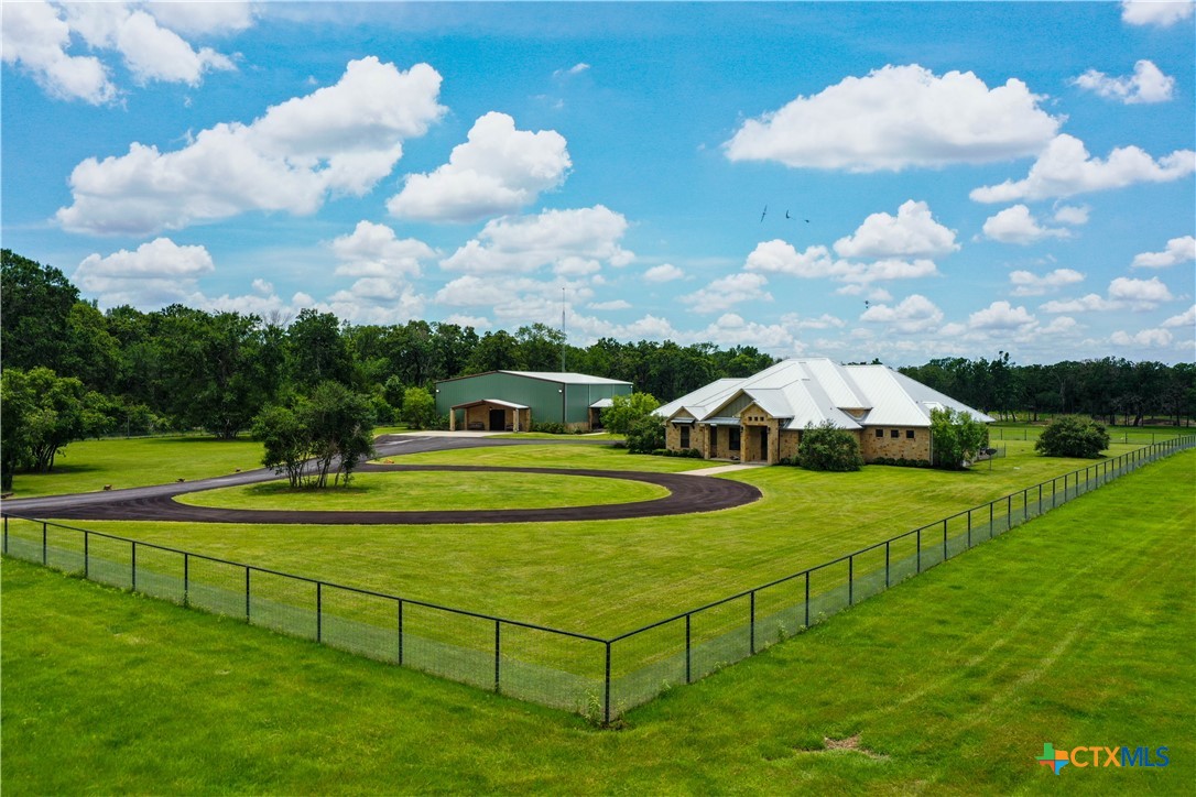main property photo 5