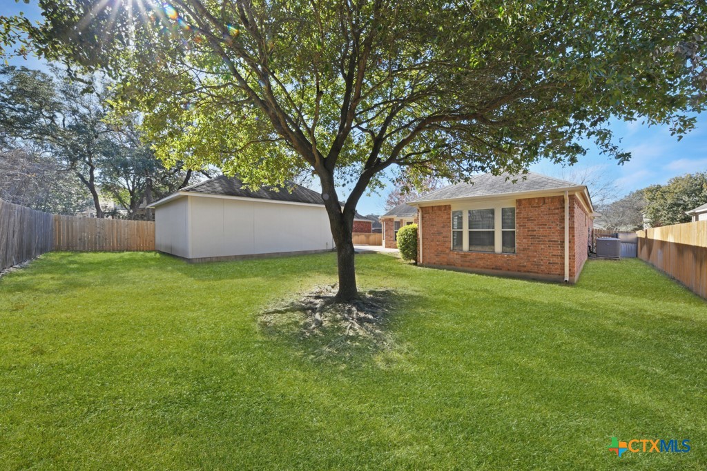 main property photo 15