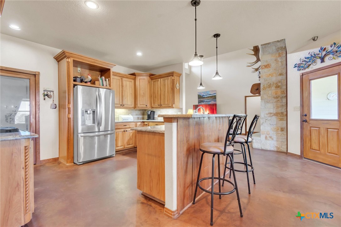 main property photo 12