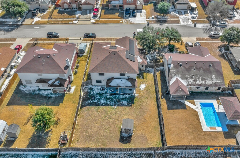 main property photo 27